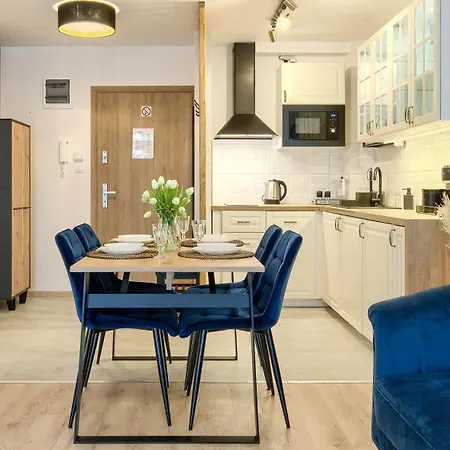 アパート Baltic Residence, Sun & Snow ポビエロボ